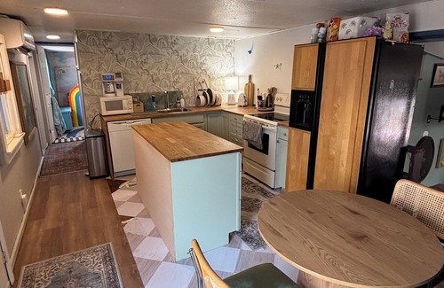 Brandon Cottage | Charming Updated Cottage