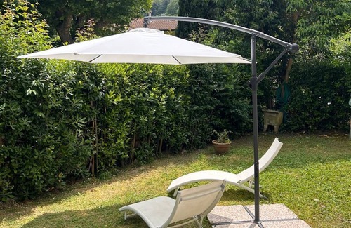Pietrasanta House | Charming vacation home with garden, in the center of Pietrasanta, very quiet location