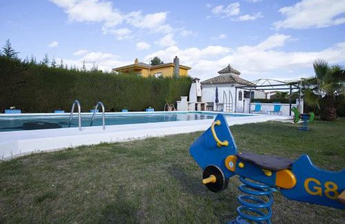 Linares Villa | Charming Villa in Linares with Private Pool