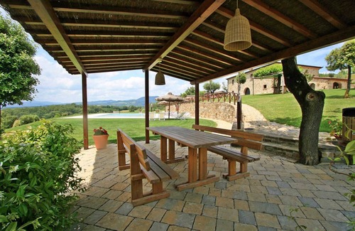 Bibbiena Villa | Charming villa in panoramic position w/private pool