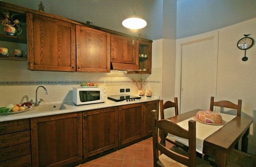 San Macario In Monte Villa | Charming Villa in Tuscany private pool & extensive garden, amazing views