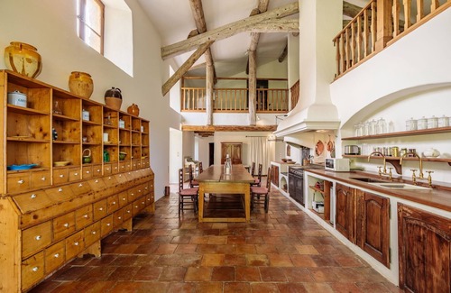 Ansouis Villa | Charming Villa near Ansouis, Large Heated pool, Lovely grounds