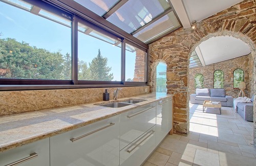 Carqueiranne Villa | Charming Villa "SAVUTI", sea view & pool, near beaches, 6-10P