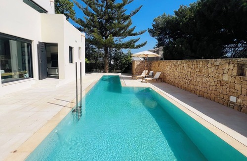 Santa Eulalia del Rio Ski Chalet | Charming Villa Walking Distance to the sea