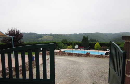 Lagleygeolle House | Charming villa with private heated pool, near Lot and Dordogne