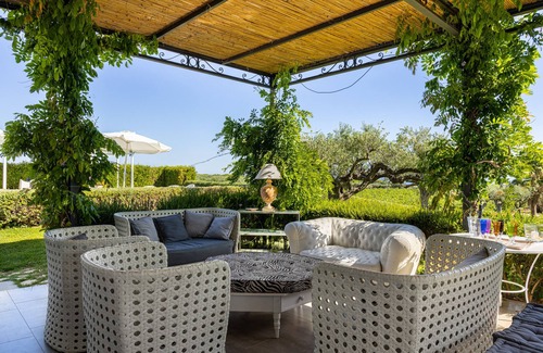 Menfi Villa | Charming Villa with pool