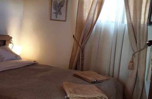 Tbilisi Ski Chalet | CHARMING, WARM, QUITE A UNIQUE CHALET WITH THE MOUNTAINS VIEW!