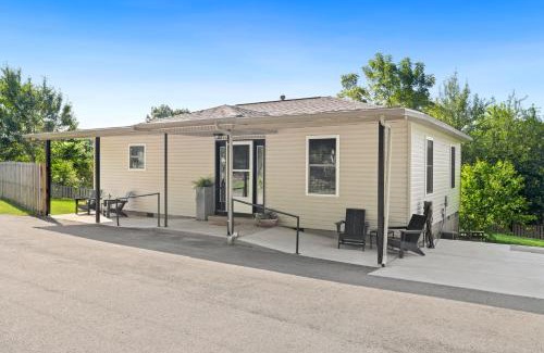 Winslow House | Chase House at Low-Key Croft - Hot-tub - Firepit