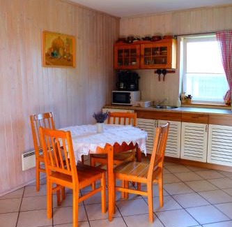 gmina Plesna House | Chata na końcu świata