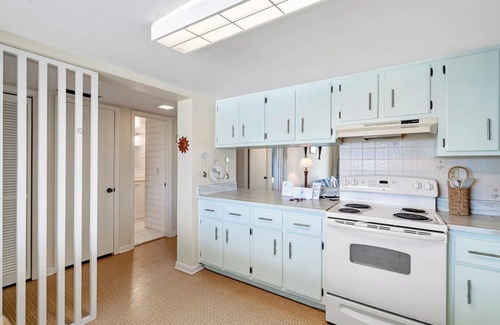 Point East Condo | Chateau by the Sea 31B Beautiful ocean view
