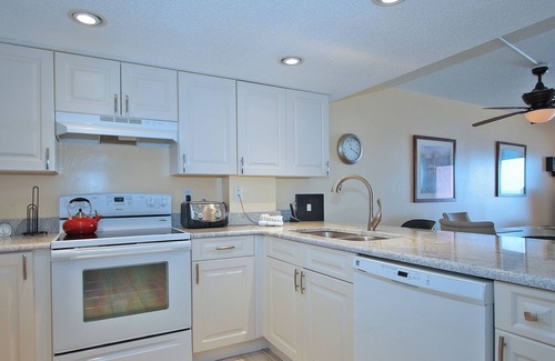 Indian Shores Condo | Chateaux Beachfront Condo