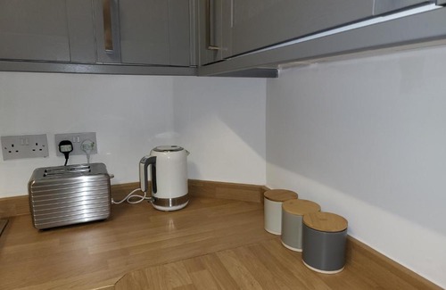 Cheadle House | Cheadle village