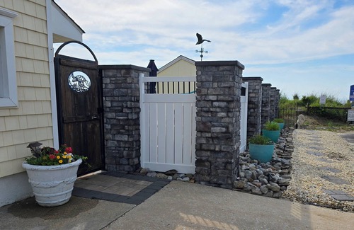 Villas House | CHECK OUT THIS BEACHFRONT GEM! Near Cape May & Wildwood with fenced yard