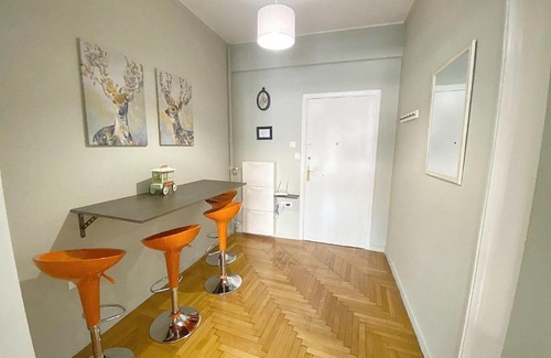 Koukaki Apartment | Check Point - Syngrou Fix