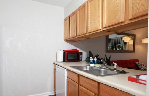 Tallahassee Apartment | Cheerful 2 Bedroom Townhouse