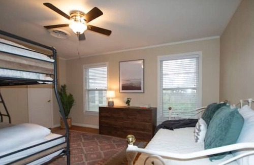 Wichita Falls House | Cheerful 3-bedroom, 2 bath residence.