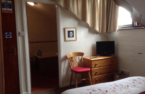 York House | Chelmsford Place Guest House