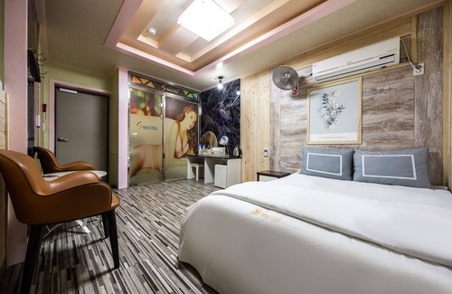 Cheongsong Hotel | Cheongsong S