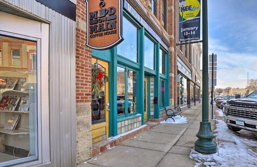 Cherokee Apartment | Cherokee Vacation Rental - On Main Street!