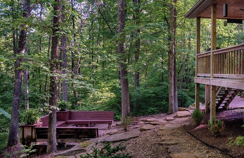 New Plymouth Cabin | Cherry Ridge Retreat - Oak Ridge Romantic Luxury Cabin with hot tub and massage chair movie room!