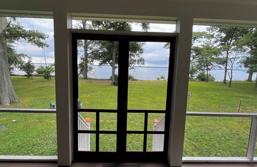Earlville House | Chesapeake Bay Waterfront Cottage. Comforts of home with unobstructed water view
