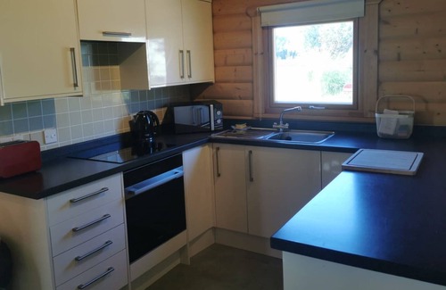 Bexhill-on-Sea Cabin | Chestnut Meadow Cabin