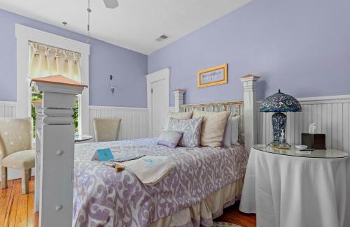 Gainesville Bed & Breakfast | Chestnut Suite
