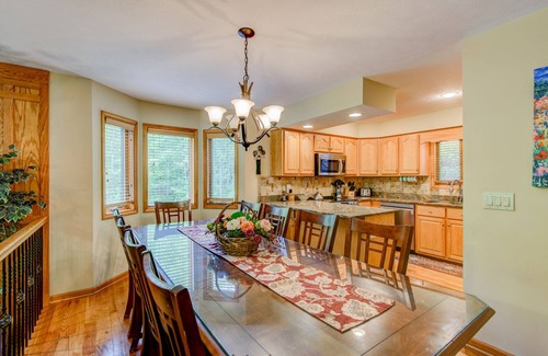 Blowing Rock Condo | Chetola:Berkshires 3 - 3BR with 2 sleeper sofas-Chetola Resort Privileges -Walk To Blowing Rock