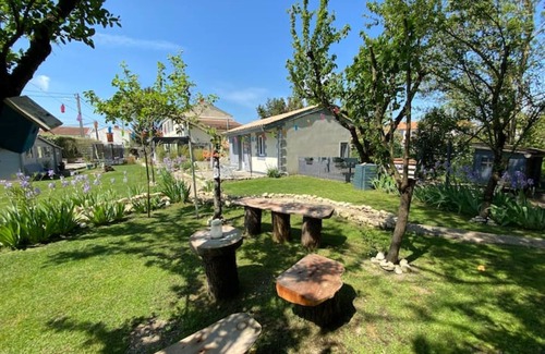 Verines House | "chez Camille &." Chez Vous!