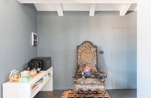 Santissima Annunziata Apartment | Chez Geraldine- Charming Rooftop Apartment in Florence