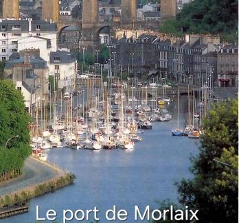 Le Cloitre-Saint-Thegonnec Bed & Breakfast | Chez Ninie