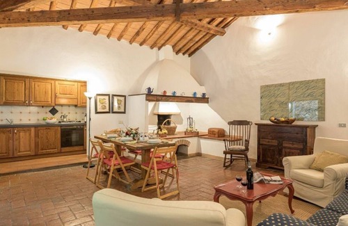 Gambassi Terme Ski Chalet | Chianti Resort-Casa Ginestra