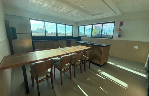 Boa Viagem Apartment | Chic 1-bedroom apartment in awesome Boa Viagem Recife with AC, WiFi and Pool