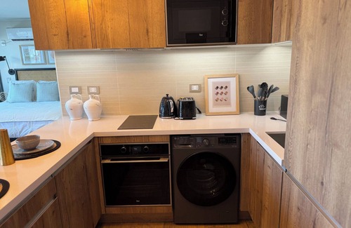 Vitacura Apartment | Chic 1-bedroom apartment in nice Las Condes with fitness room, WiFi