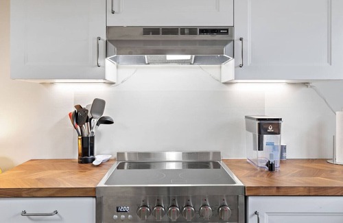 Briarcliff Heights Apartment | Chic 1-Bedroom Guest Suite in the Heart of Atlanta!
