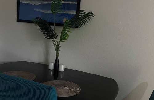 Priory Apartment | Chic 1bedroom with AC and WiFi in charming priory area1- 2 min walk to the beach