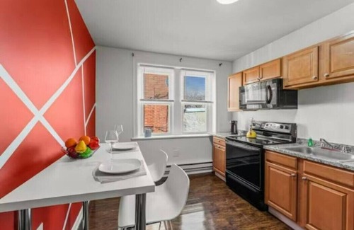 West Philadelphia Apartment | Chic 1BR Apartment in Philly