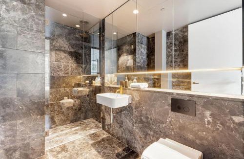 Surry Hills Apartment | Chic 2-Bedroom in Surry Hills