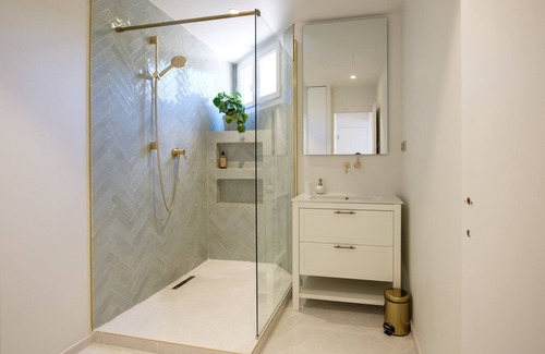 Endoume Apartment | Chic, bright & very well located