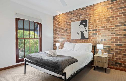 Balmain East House | Chic Coastal Living in Balmain East with Parking