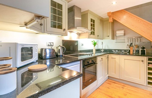 Val-d'Isere Apartment | Chic Duplex with WiFi, Parking, Balcony, and Close to Val-d’Isère Village