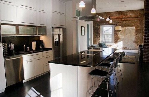 Historic District - North Condo | Chic Factor's Walk Loft Overlooking River St. & the Savannah River.