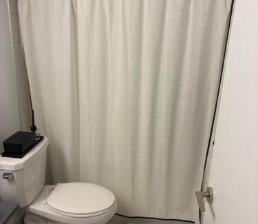 Pickering Apartment | Chic One Bedroom Condo In Pickering