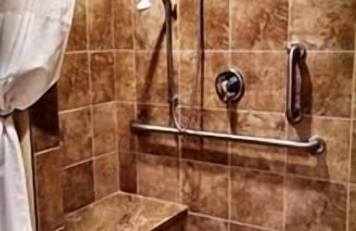 Carrington Hotel | Chieftain Conference Center