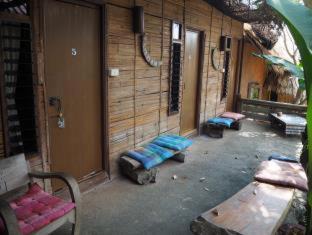 Pai House | Chilling Hill Guesthouse