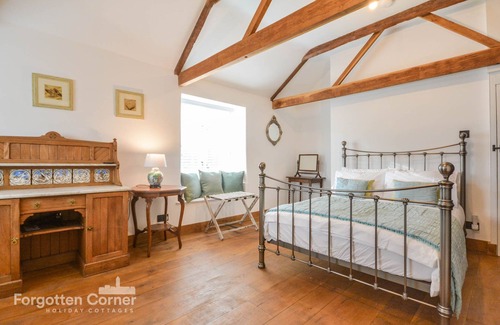 Cawsand Cottage | Chinery-Smith Cottage - sleeps 6 guests in 3 bedrooms