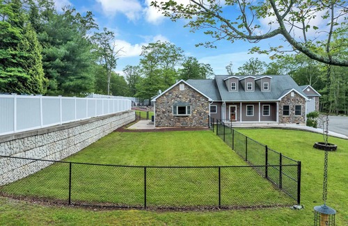 Cresco House | Chip's Pocono Escape | Indoor Hot tub | Private