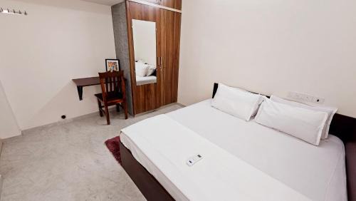 Kovilambakkam Apartment | Chippy Service Apartments No11 RadialRoad