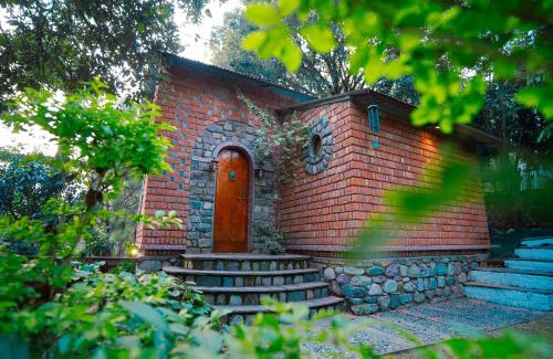 Bhimtal Hotel | Chirping Hills Resort,Bhimtal