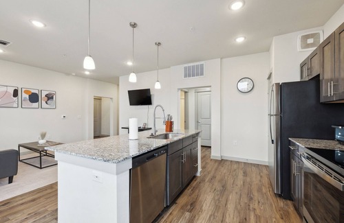 Cleburne Apartment | Chisholm Trace 531 I Comfy 2 Bed 2 Bath